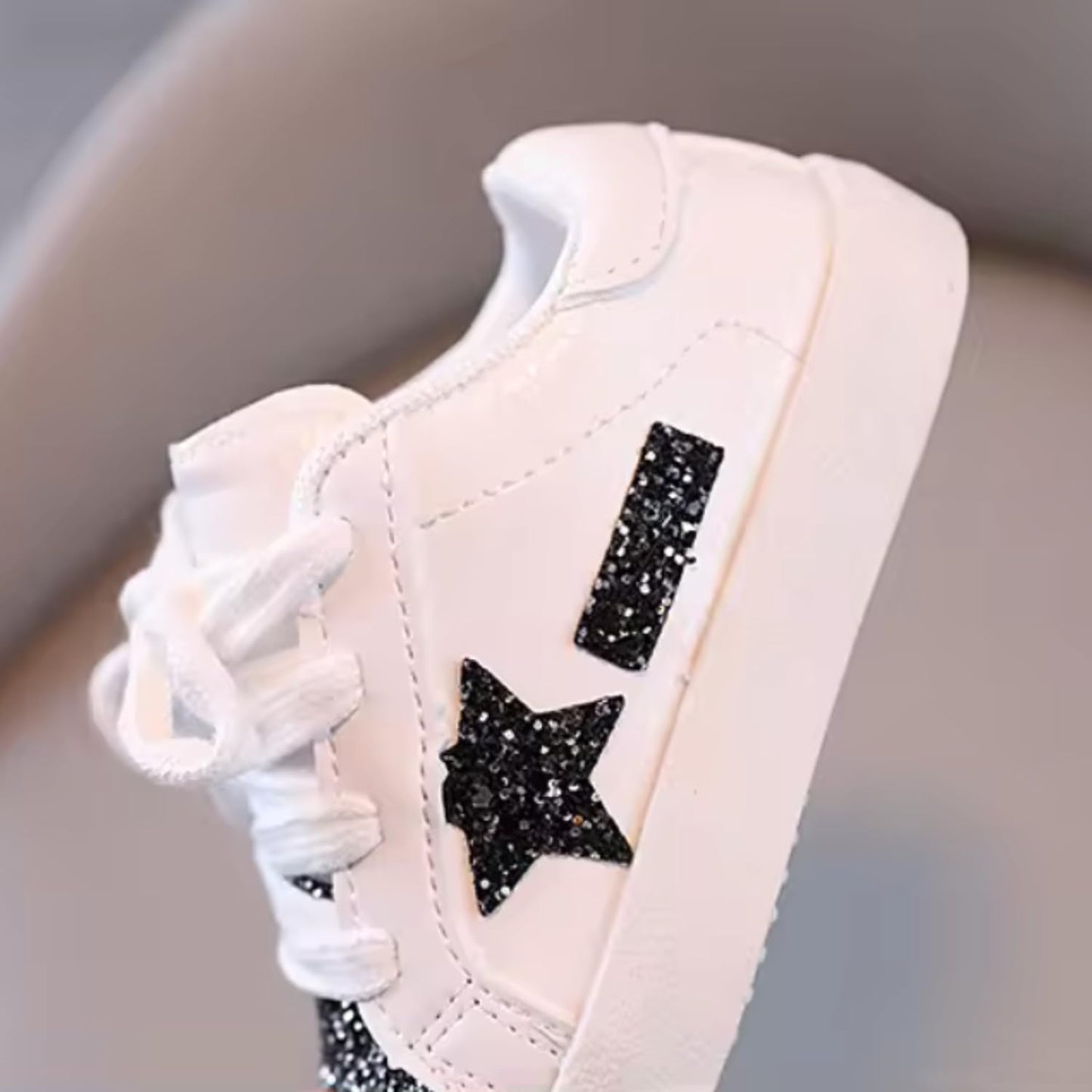Little Girl's Glitter Sneakers - Back to School Shoes Stars Design - S0054