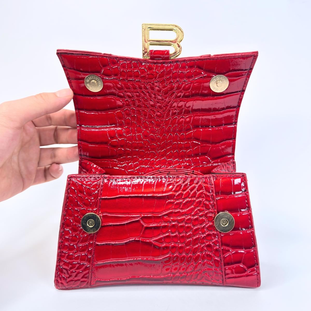 Faux Leather Handbag with Crocodile Texture