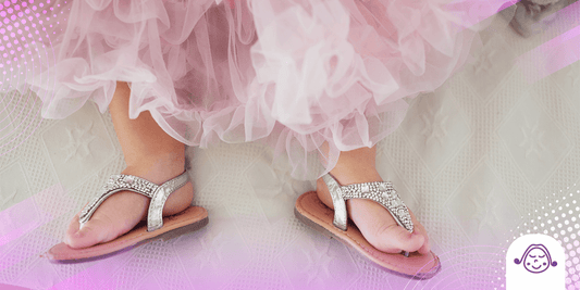 How to choose the first baby girl dress shoes?