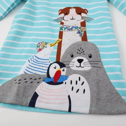 Girl's hooded sweatshirt with an animal or rainbow design